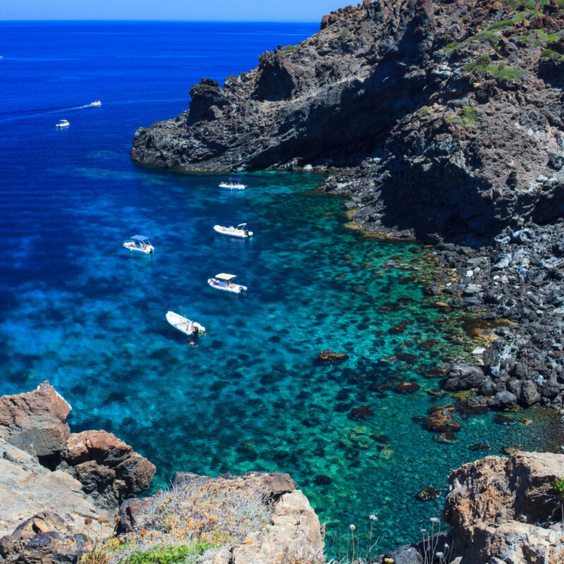 Cala Cinque Denti, la sfida e la lusinga.