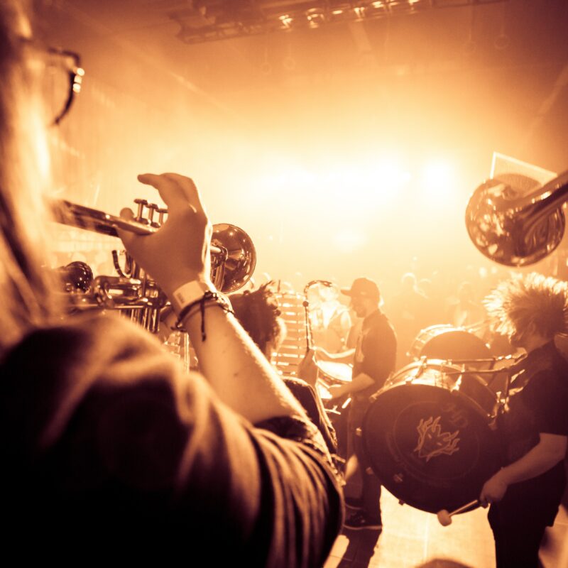 Mask or not mask, that’s the question