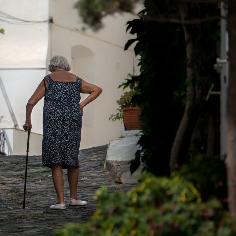 “E CAMMINA CAMMINA”