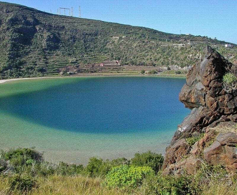 Lake Mirror of Venus