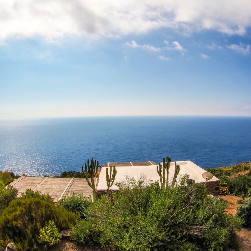 Il Dammuso acciuga e i terrapiattisti