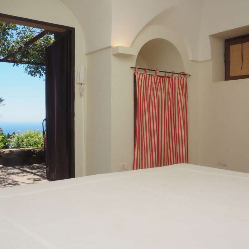 dammuso scirafi pantelleria