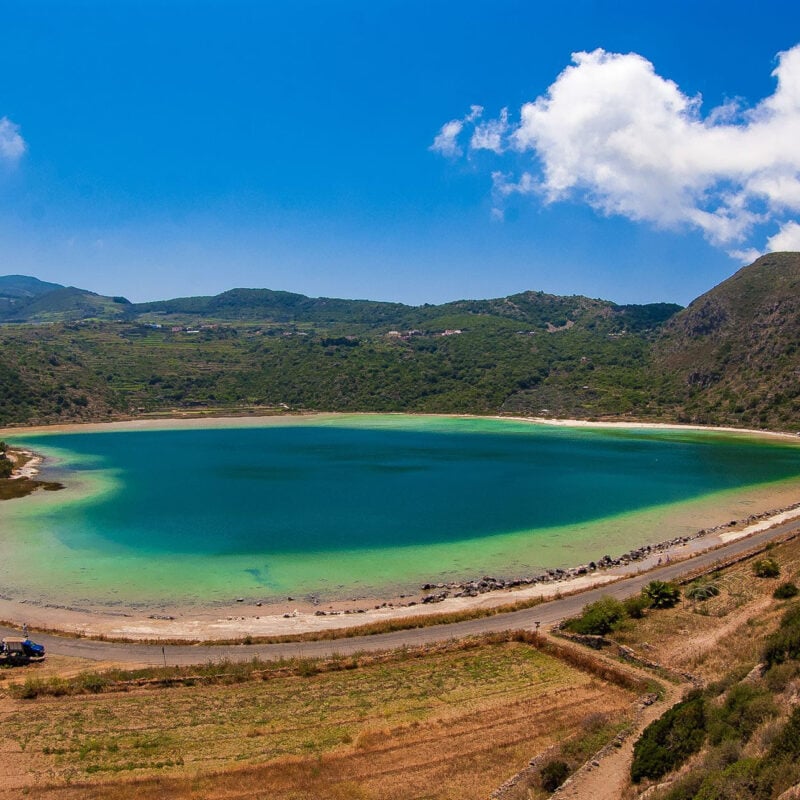 Pantelleria ha uno Specchio.
